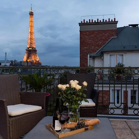 Magnificent View Eiffel